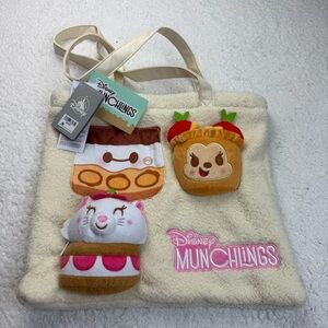 Disney Parks Munchlings Tote Bag Fleece 3D Marie Minnie Mouse Baymax NWT